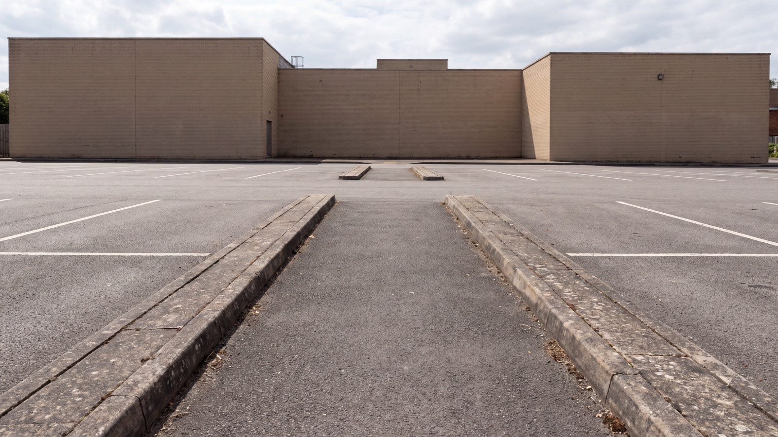 Parking access setting in natural light