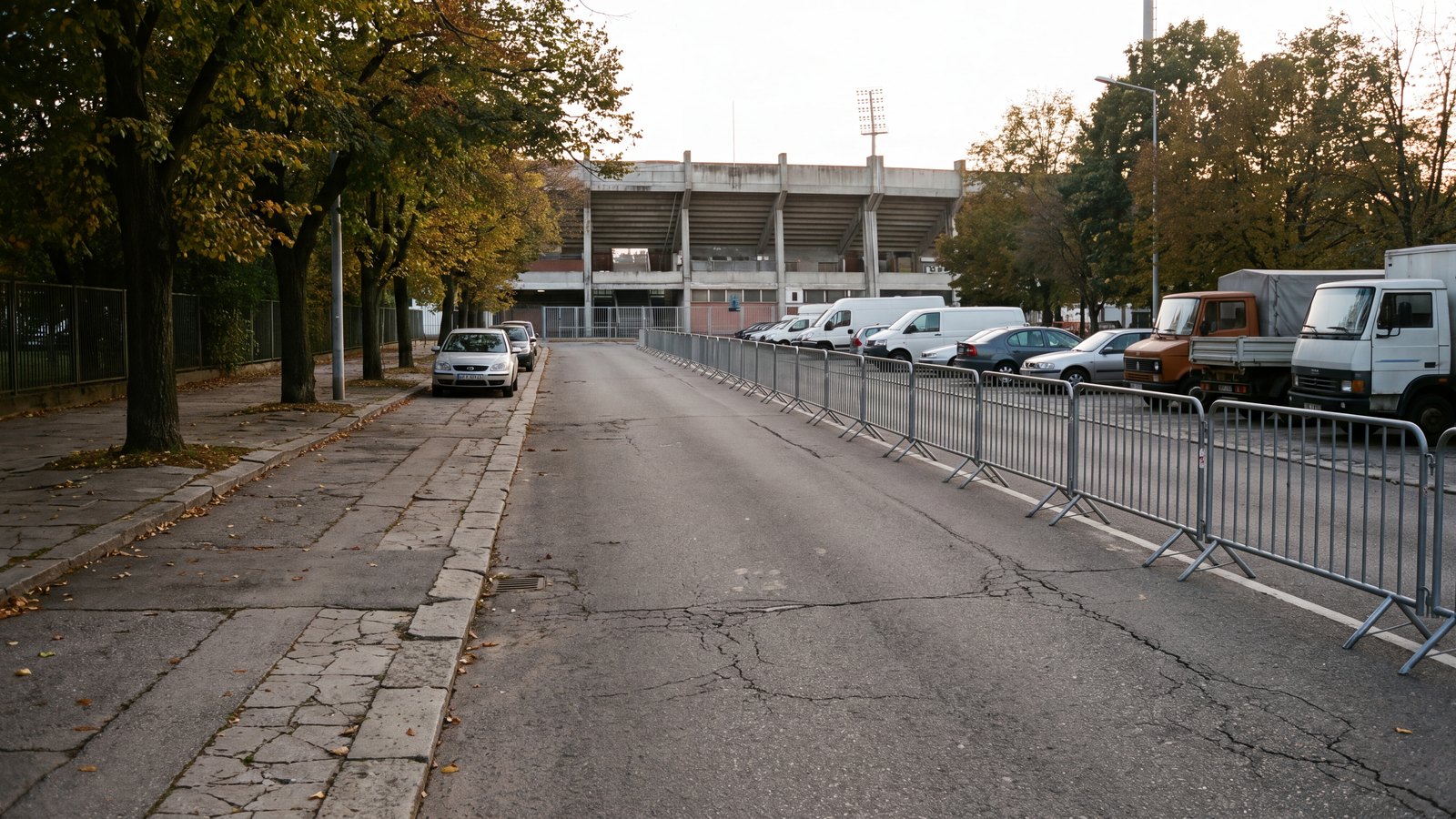 Regional stadium event-traffic kerbside approach with empty access lane