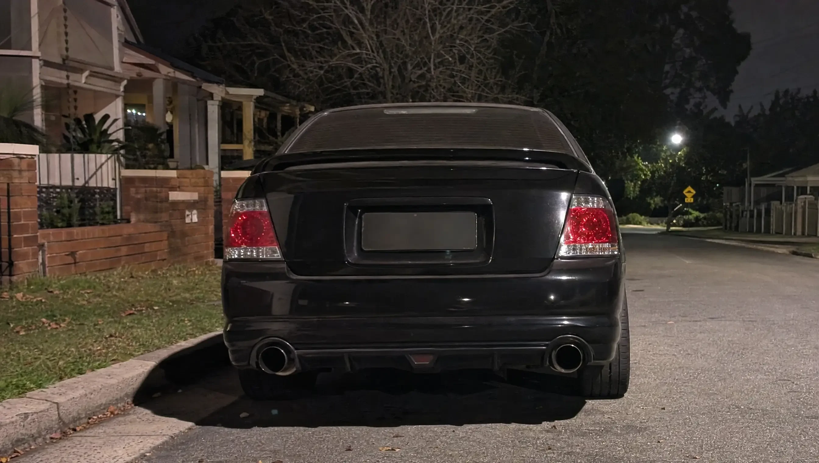 Vehicle associated with a noise complaint on a residential street with no readable plate